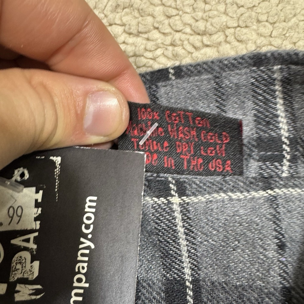 Lowbrow Art Company Shirt Mens Medium Plaid Button-Up Flannel Low Life Skull NEW - Picture 8 of 16